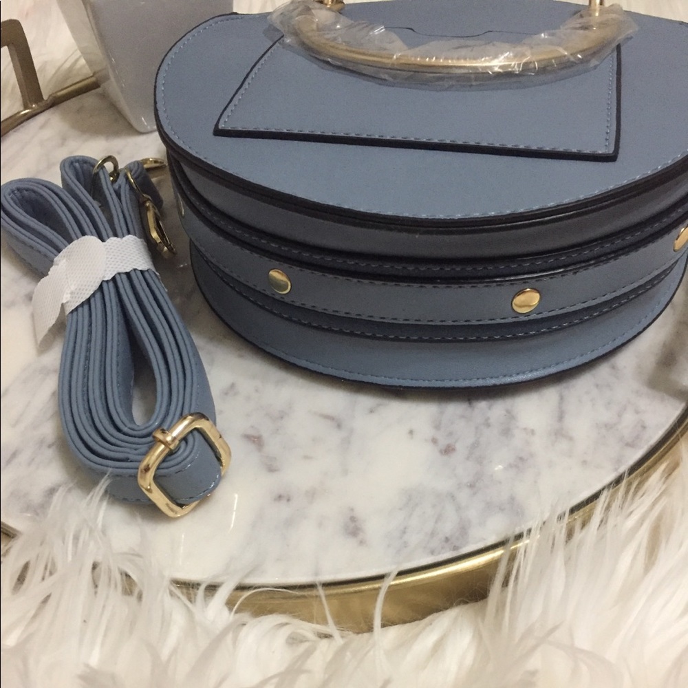 Round Blue Crossbody Bag - Picture 4 of 7